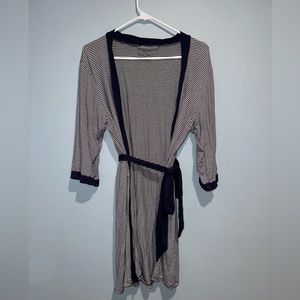 Marilyn Monroe Robe-Style shirt